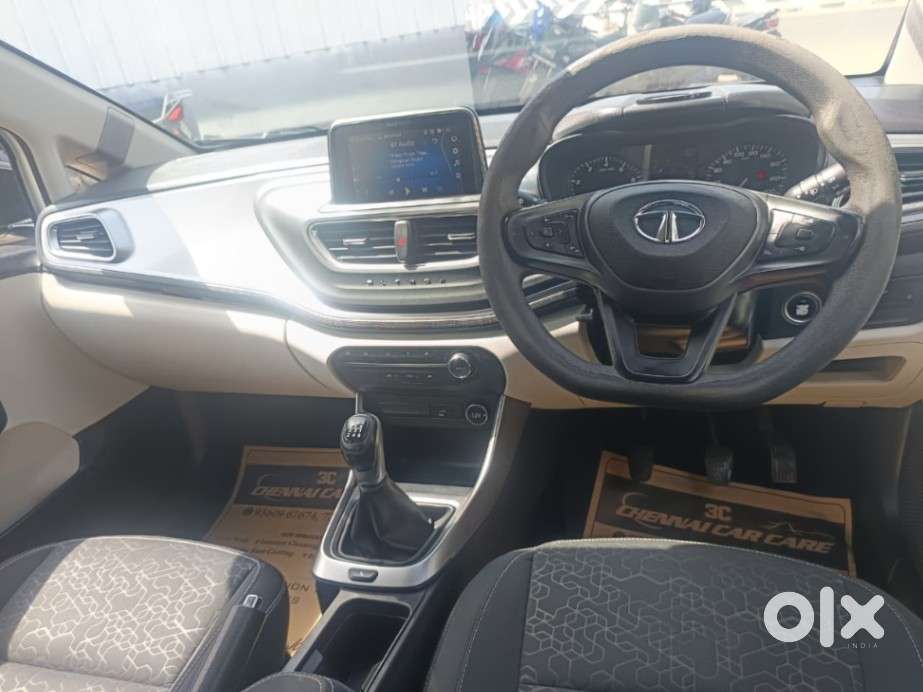 Tata Altroz Xz, 2021, Petrol