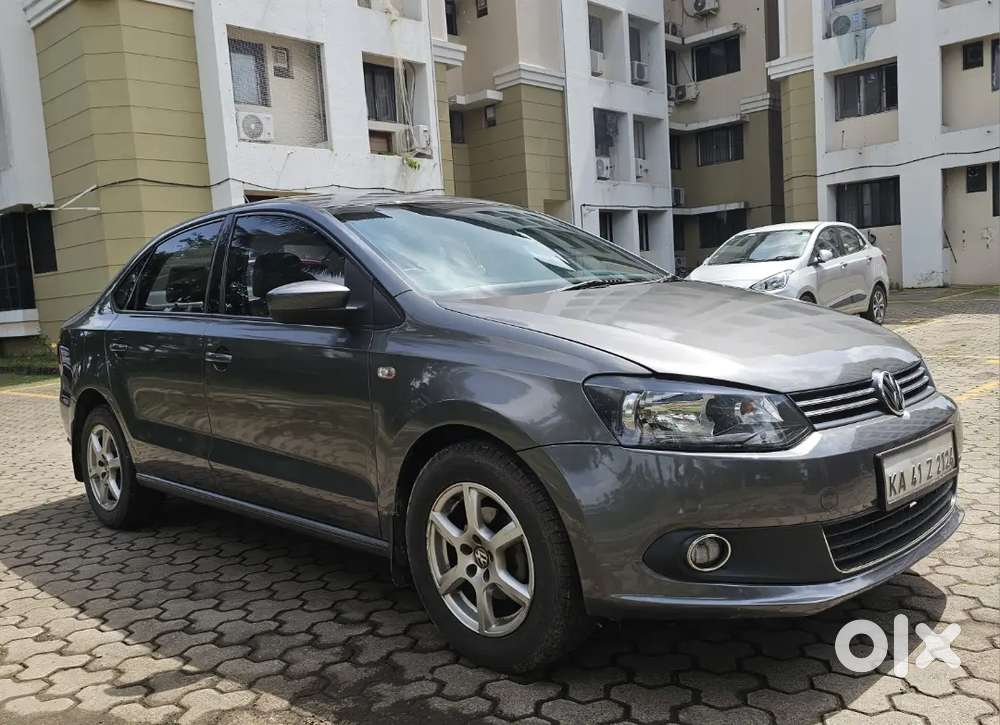 Volkswagen Vento 1.6 Tdi Diesel Highline 2013