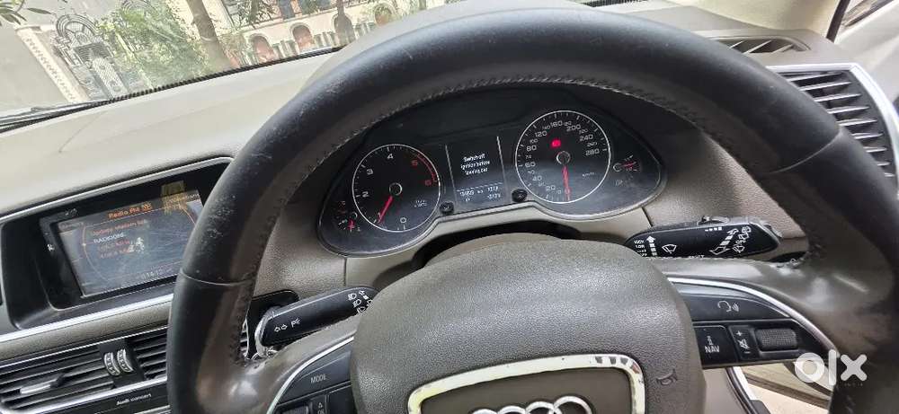 Single-handed Audi Q5 Quattro (2016) Diesel - Like New Condition