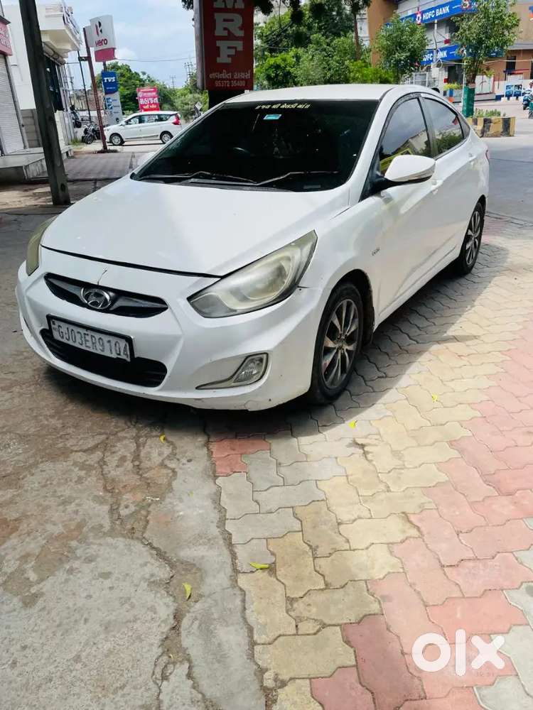 Hyundai Verna 2013 Diesel Manual