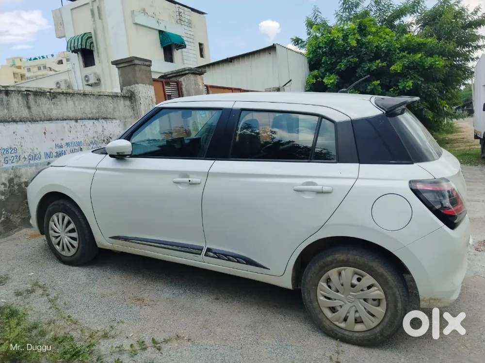 Maruti Suzuki Swift Vxi 2024