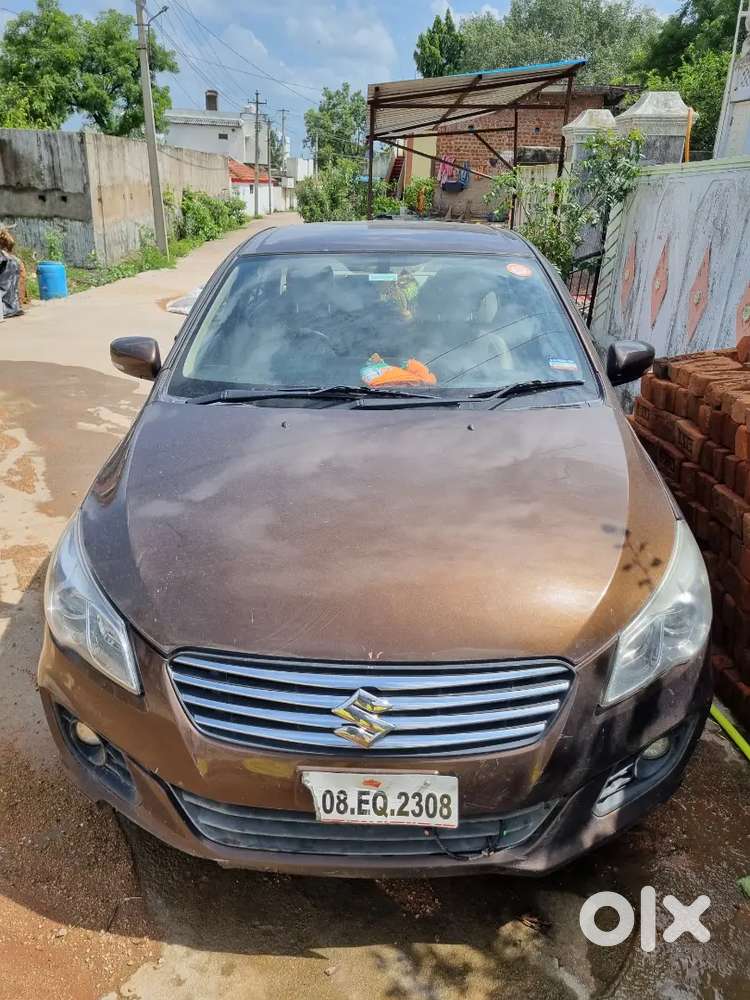 Maruti Suzuki Dzire Zdi 2015