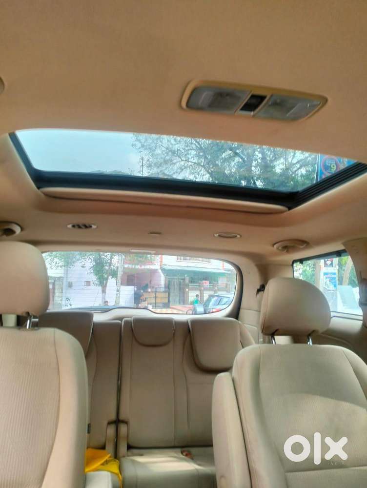 Kia Carnival Premium, 2020, Diesel