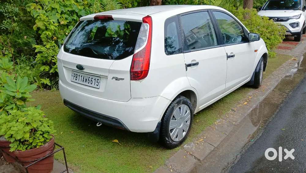 Ford Figo Petrol 2012