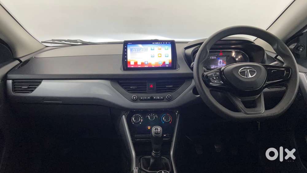 Tata Nexon 1.2 Revotron Xm (s), 2023, Petrol