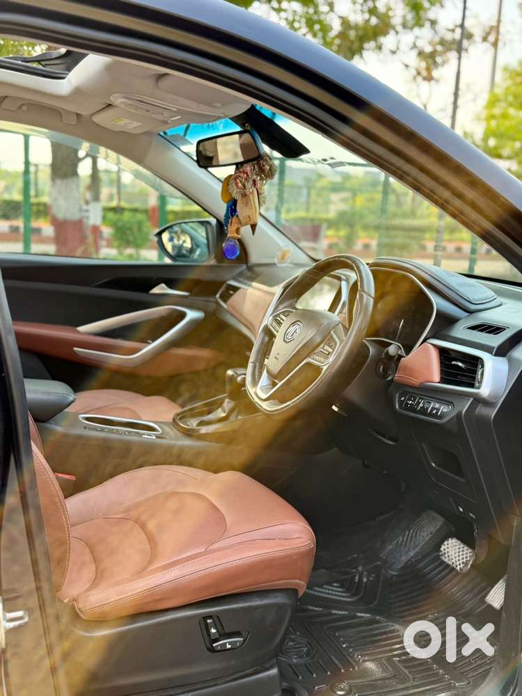 Mg Hector Plus, 2020, Petrol