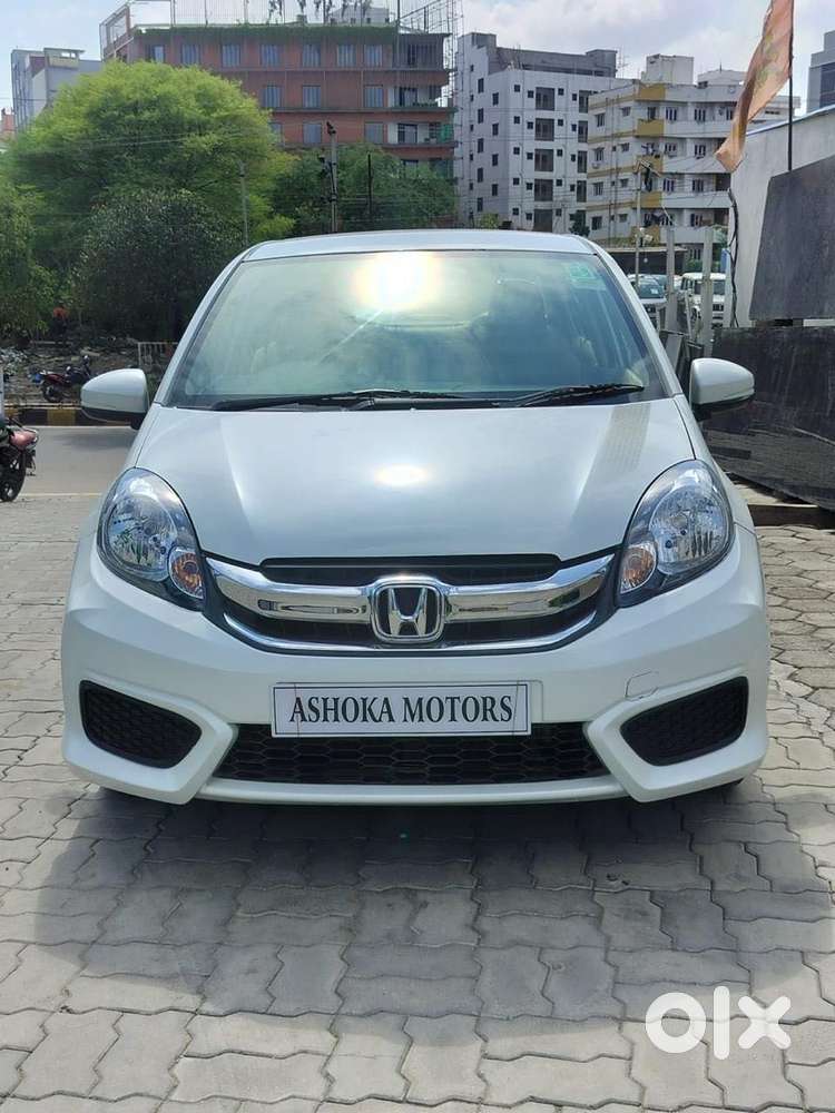 Honda Amaze I-vtec Privilege Edition, 2017, Petrol