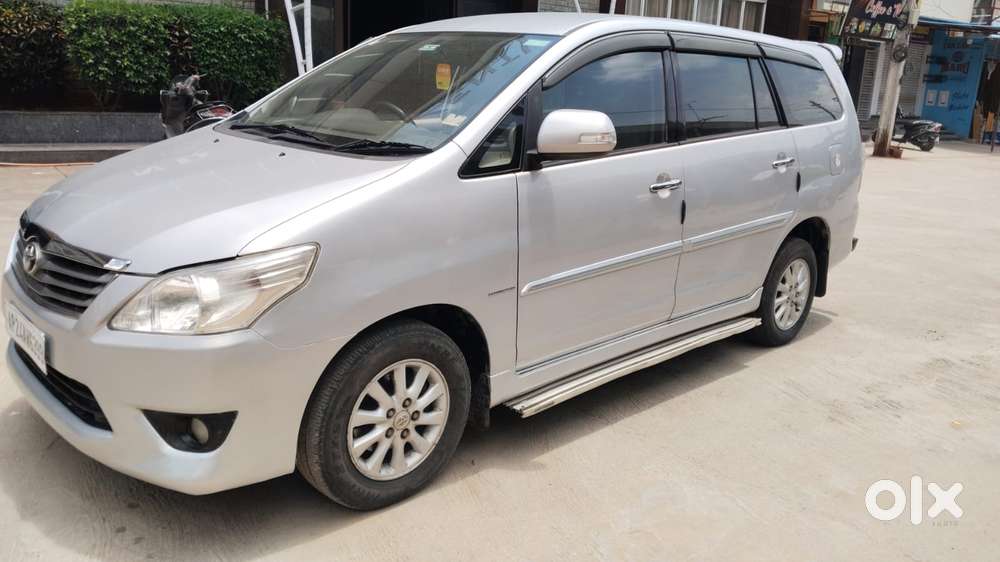 Toyota Innova 2.5 V 7 Str, 2013, Diesel