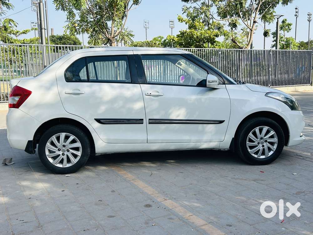 Maruti Suzuki Swift Dzire Zdi + Amt, 2017, Diesel