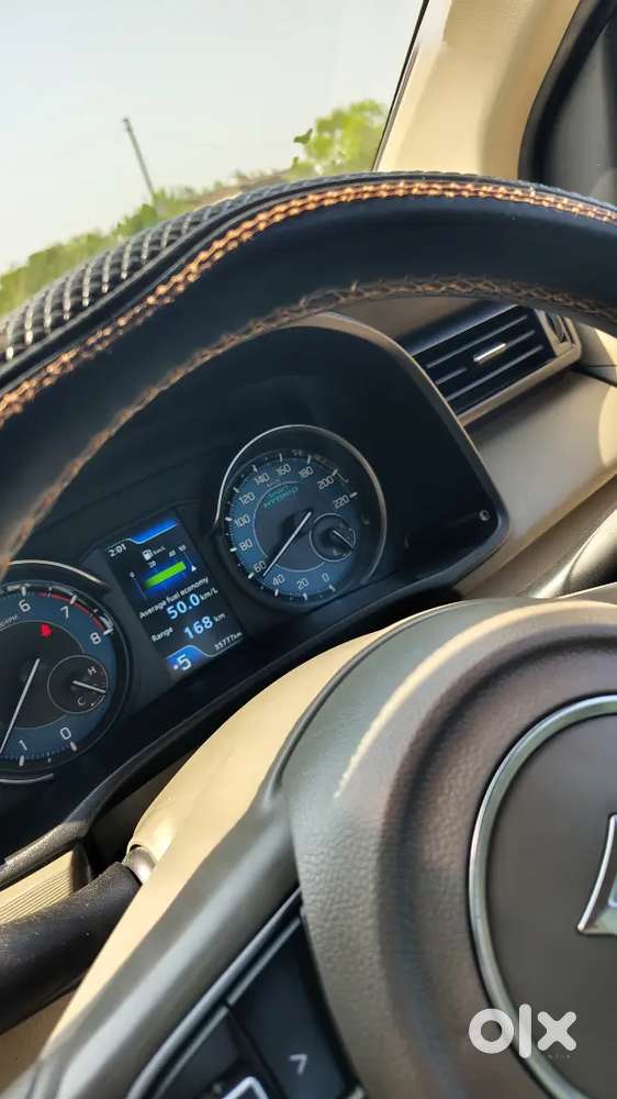 Smart Hybrid Vxi O Petrol 25km/l