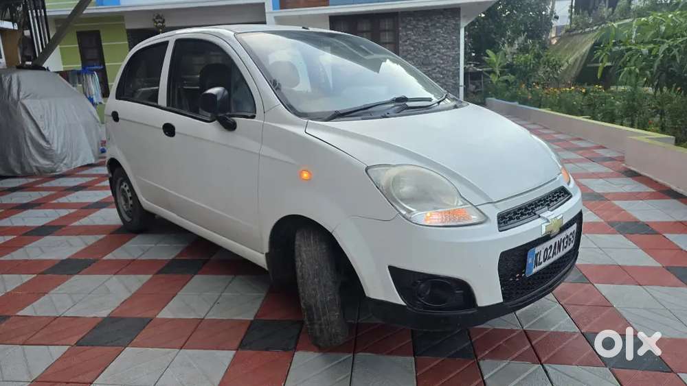 Chevrolet Spark 2012 Petrol