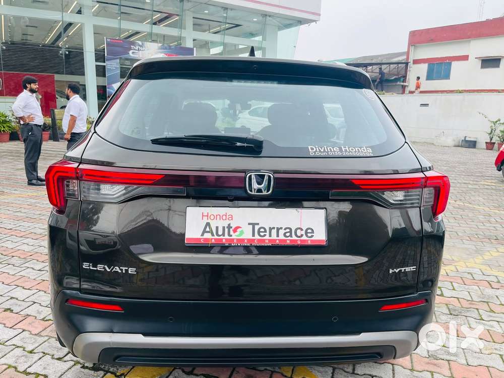 Honda Elevate Zx Cvt, 2023, Petrol