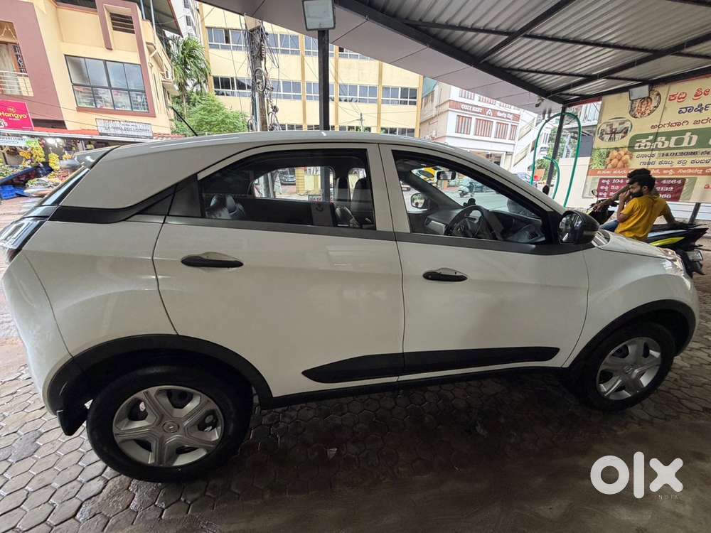 Tata Nexon Petrol 2019