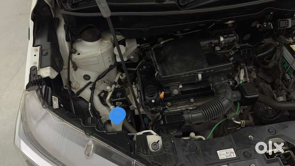 Maruti Suzuki Xl6 1.5 Alpha At, 2022, Petrol