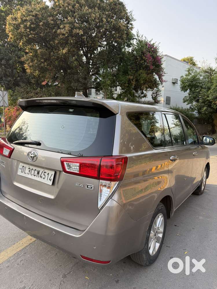 Toyota Innova Crysta