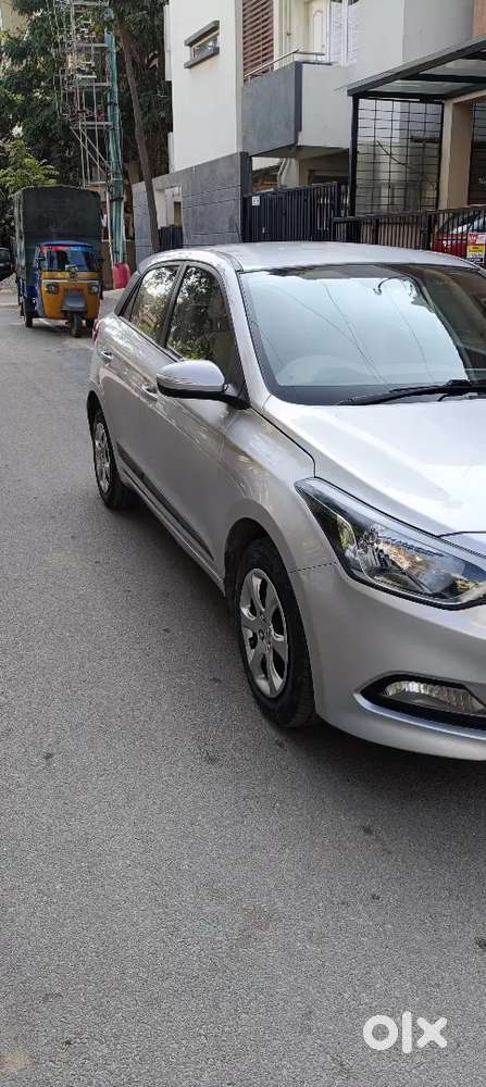 Hyundai i20 sports model 2015