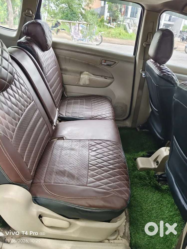 Maruti Suzuki Ertiga 2017 Diesel 820000 Km Driven