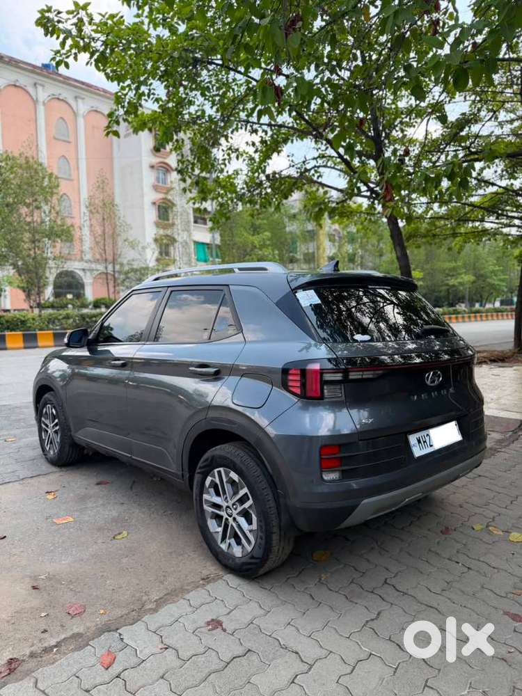 Hyundai Venue Sx (o) Mt 1.5 Diesel, 2022, Diesel