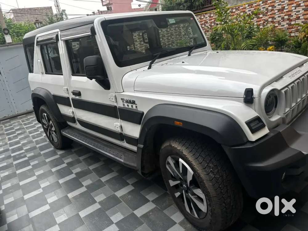 Mahindra Thar Roxx 2025 Axl7 Mt Diesel Price Non Negotiable