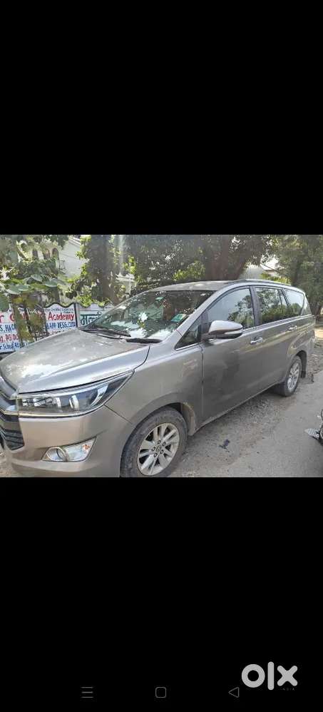 Toyota Innova Crysta 2016