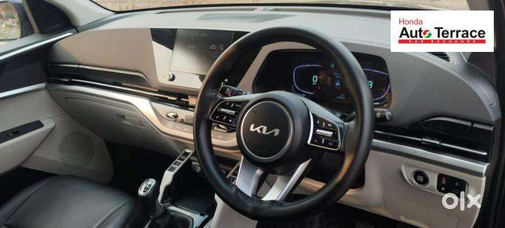 Kia Carens 1.4 Luxury Plus Dct 7 Str, 2023, Petrol