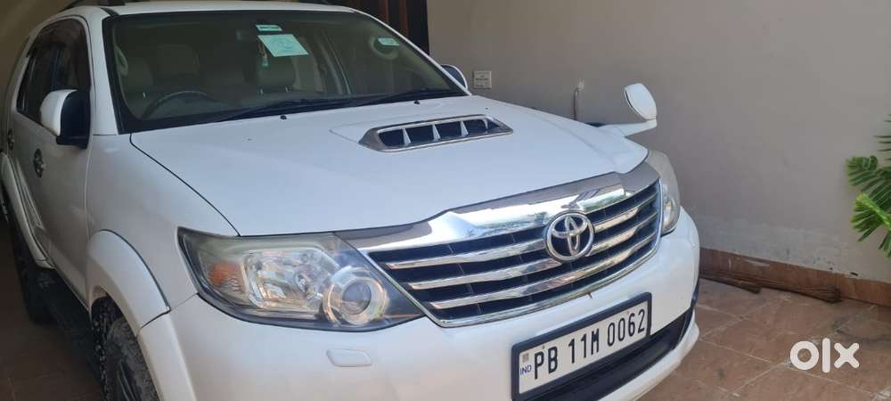Toyota Fortuner 2012 Diesel