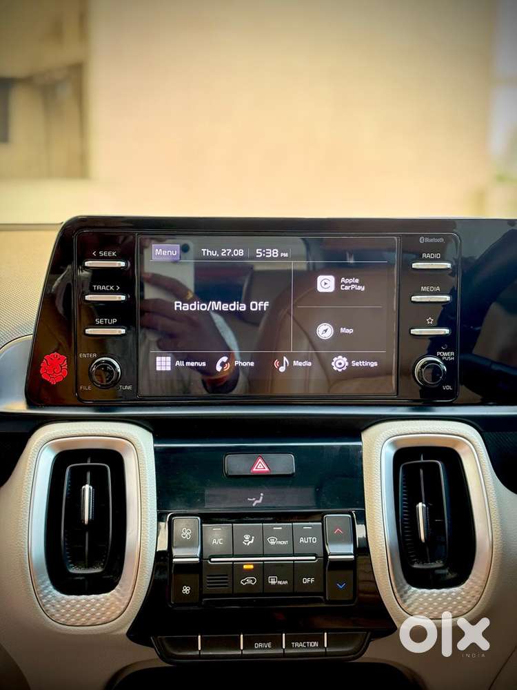 Kia Sonet Anniversary Edition At