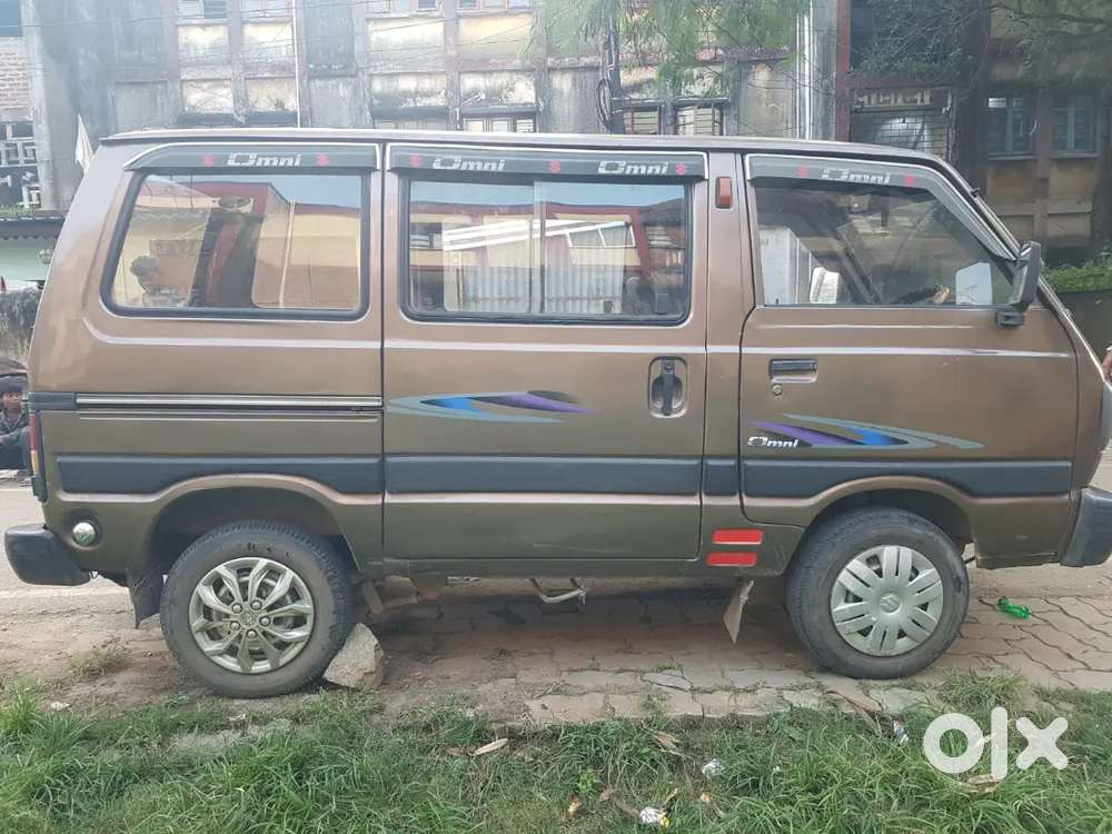 Maruti Suzuki Omni 2005