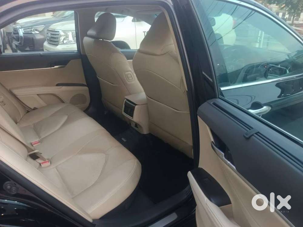Toyota Camry [2019-ongoing] 2.5 Hybrid, 2023, Petrol