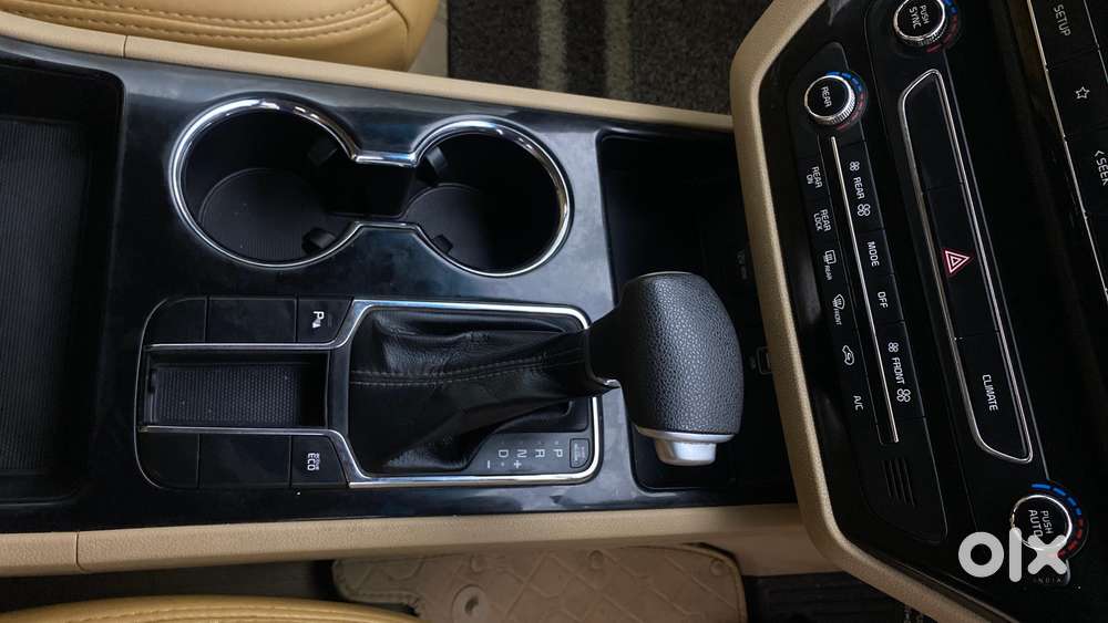 Kia Carnival Prestige, 2020, Diesel
