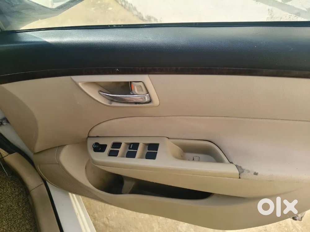 Maruti Dzire Lxi 2012