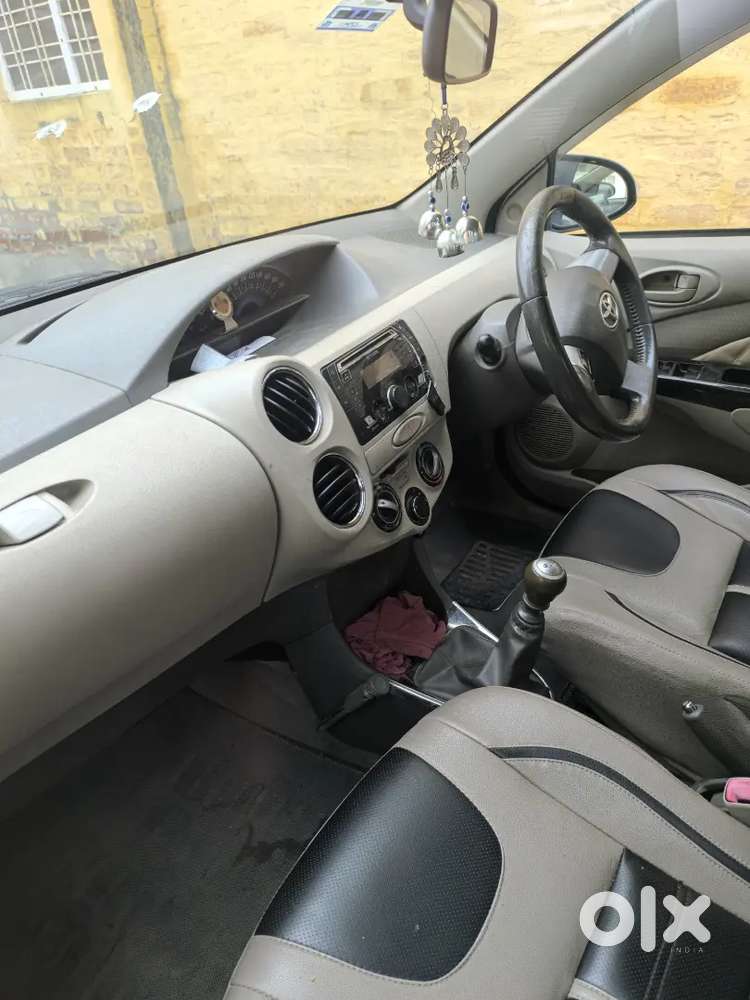 Toyota Etios 2015 Diesel 65000 Km Driven