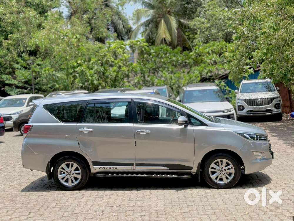 Toyota Innova Crysta 2.4 V 7 Str, 2016, Diesel