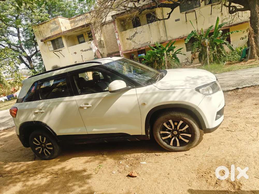 Maruti Suzuki Brezza 2017 Diesel Well Maintained