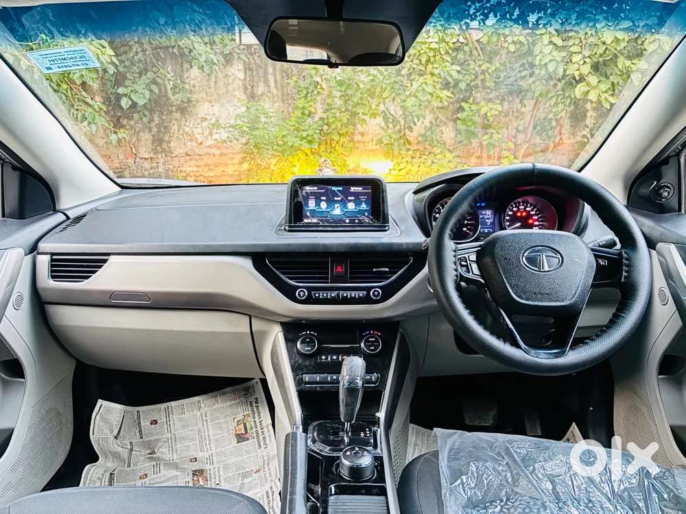 Tata Nexon 1.2 Revotron Xza Plus, 2019, Petrol