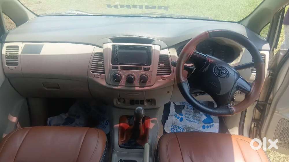 Toyota Innova 2013