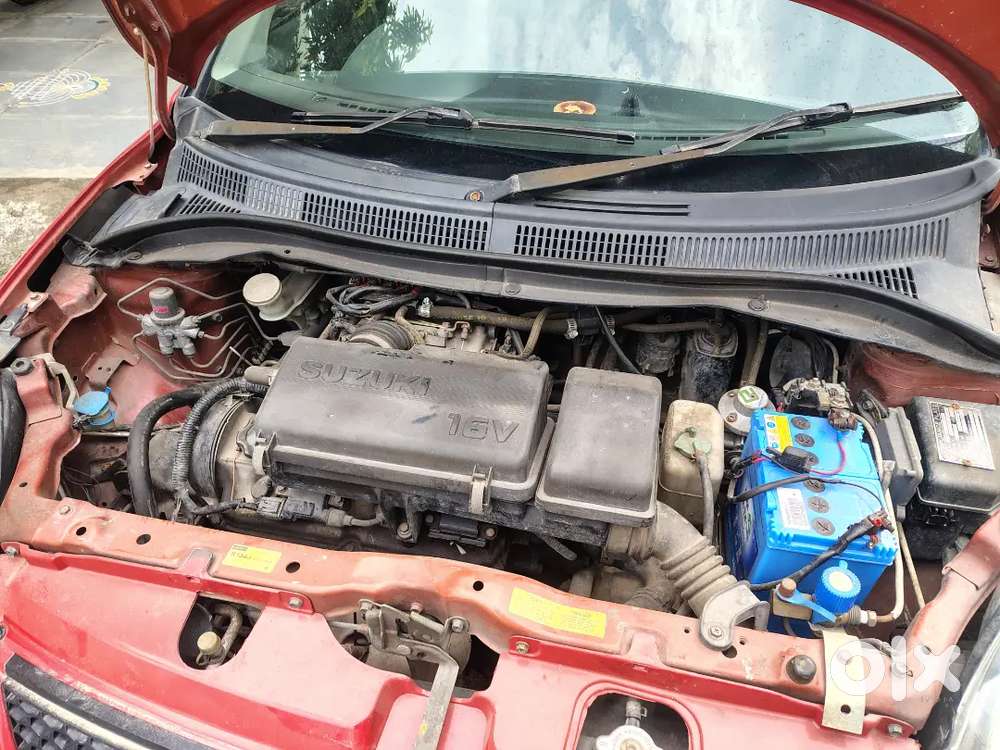 Maruti Suzuki Swift 2006- Extra Cng Tank Fixed-good Condition