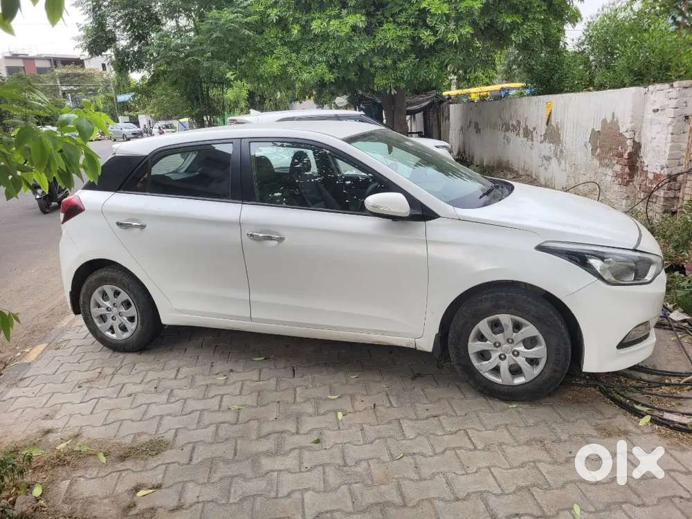 Hyundai I20 2017 Petrol Well Maintained