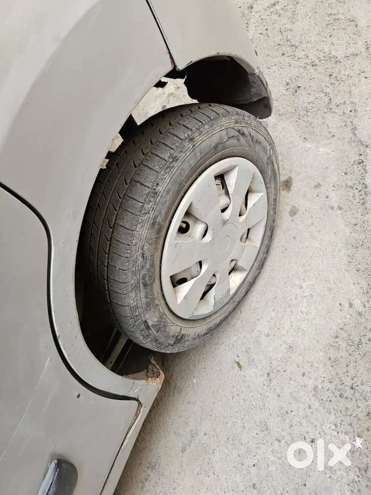 Maruti Suzuki Wagon R Lxi 2012