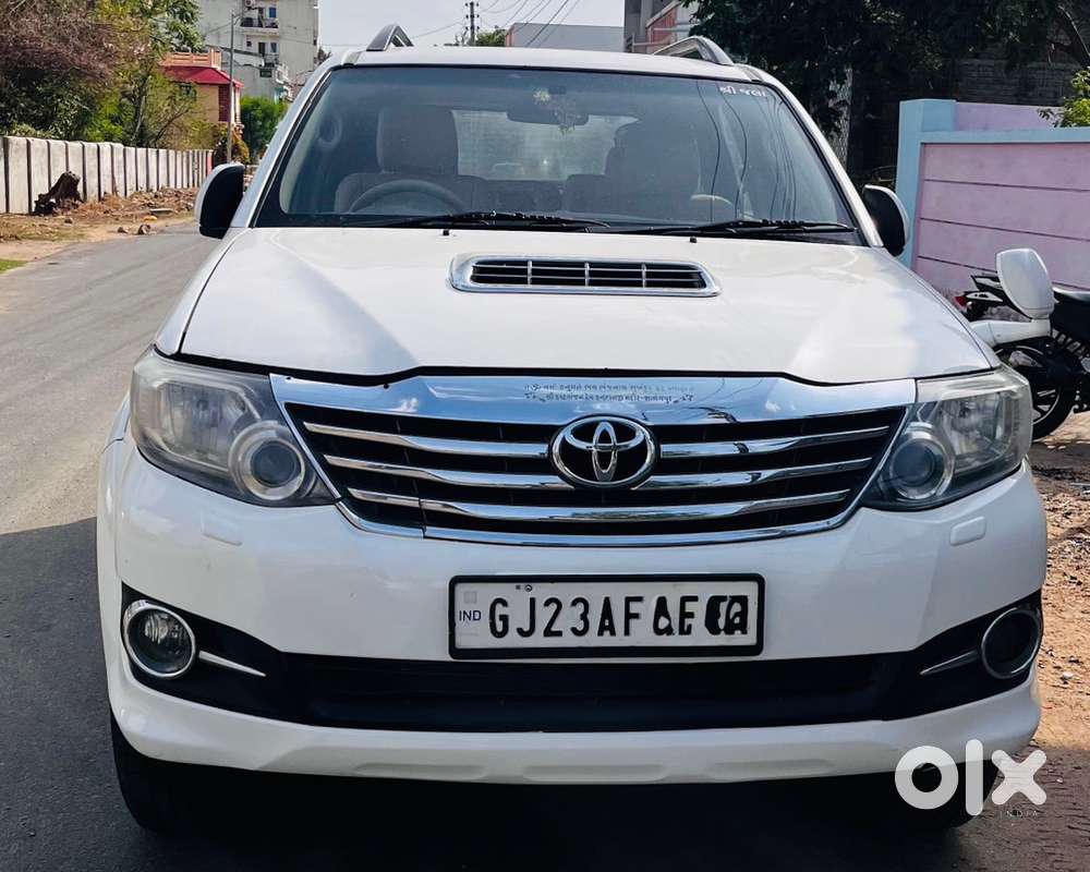 Toyota Fortuner Diesel 2014 Mt