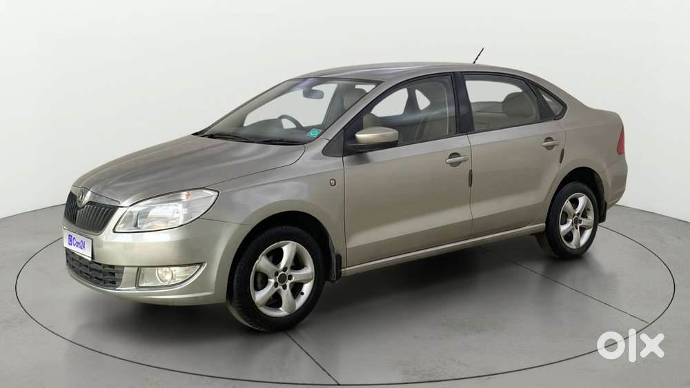 Skoda Rapid 2011-2013 1.6 Mpi At Ambition Plus, 2014, Petrol