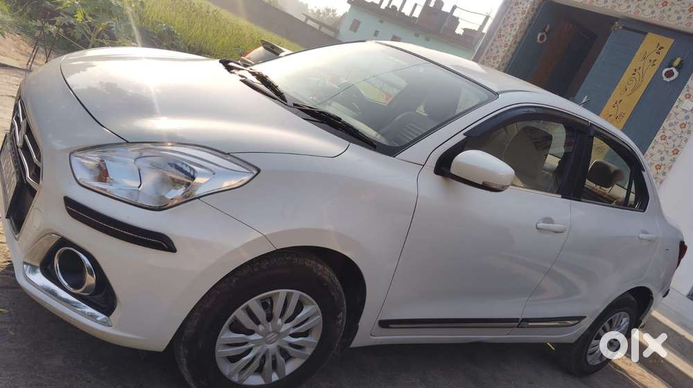Maruti Suzuki Dzire Vxi Ags, 2021, Petrol