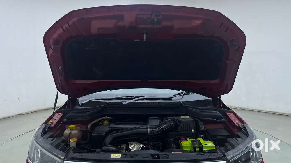 Mahindra Xuv300 W8 Option Diesel, 2020, Diesel