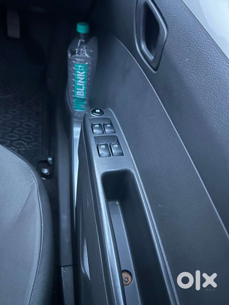 Chevrolet Beat 2015 Petrol
