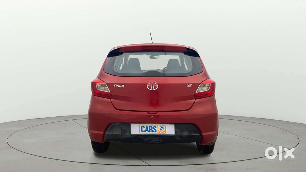 Tata Tiago Xe, 2016, Petrol