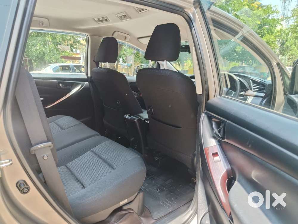 Toyota Innova Crysta 2.7 Gx Mt 8s, 2018, Diesel
