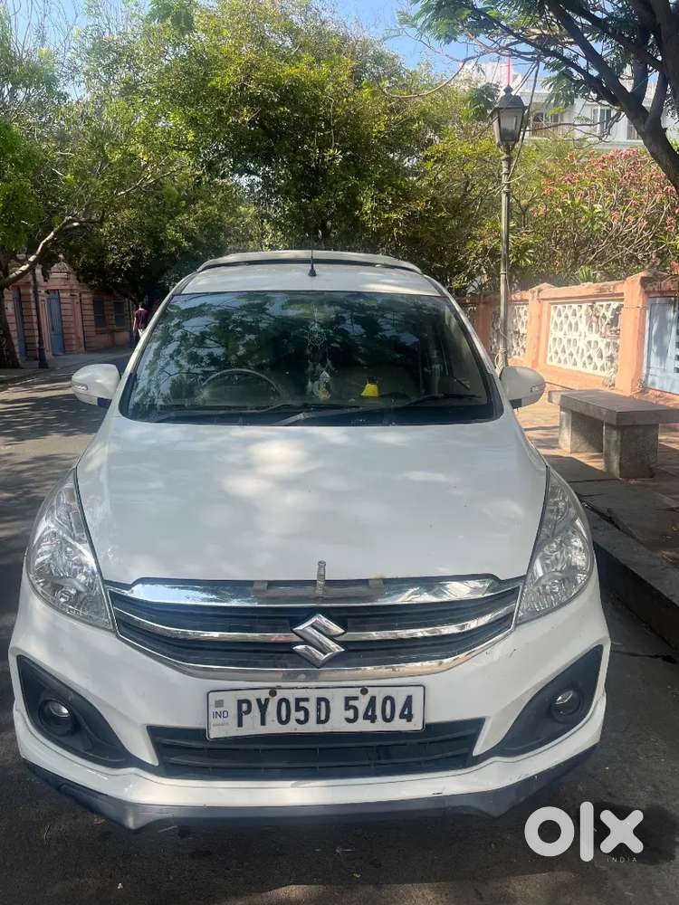 Maruti Suzuki White Ertiga 2017