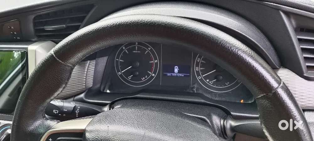 Toyota Innova Crysta 2019