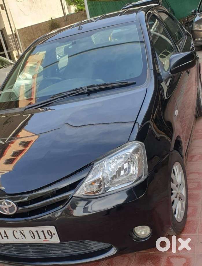 Toyota Etios, 2011, Petrol