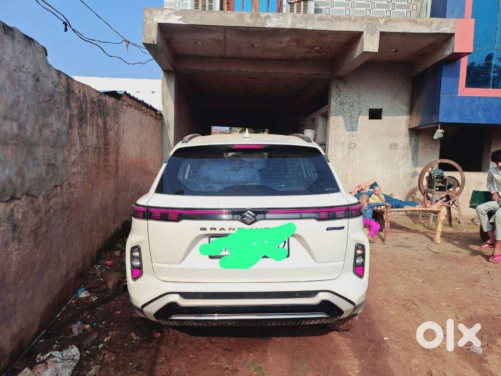 Maruti Suzuki Grand Vitara 2023 Petrol Good Condition